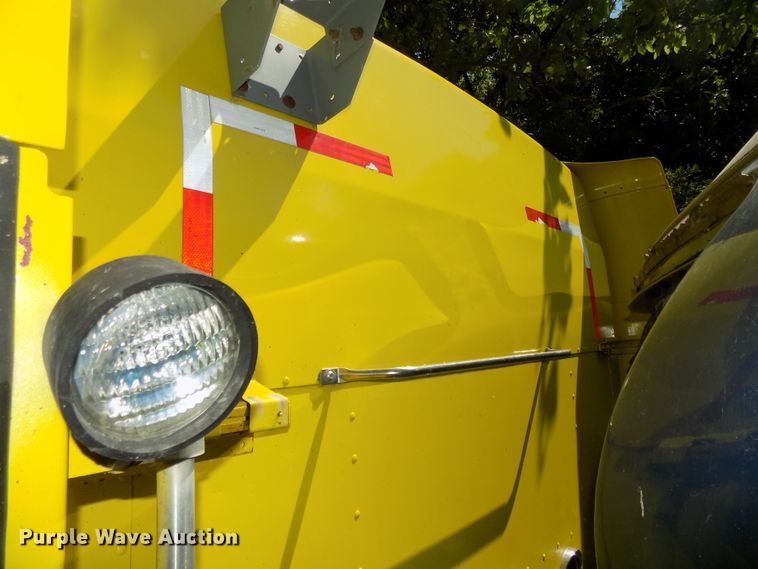 image for item DE7745 Truck Parts