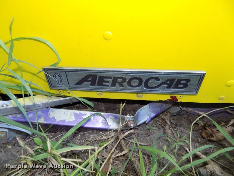 image for item DE7745 Truck Parts