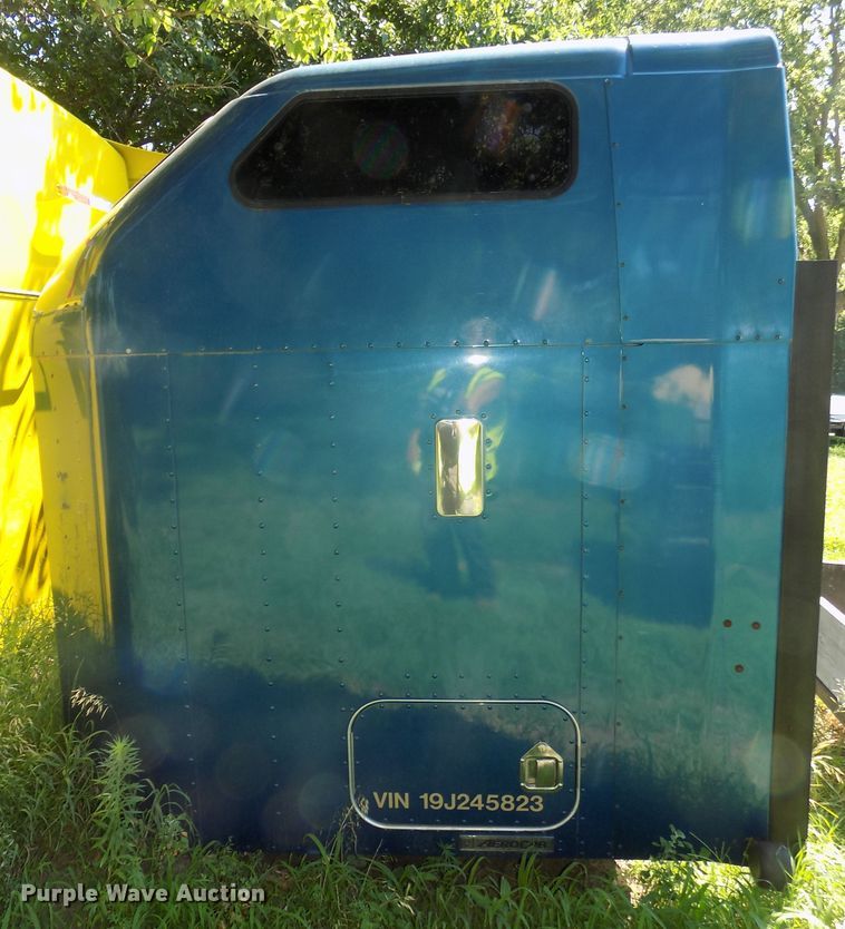 image for item DE7745 Truck Parts