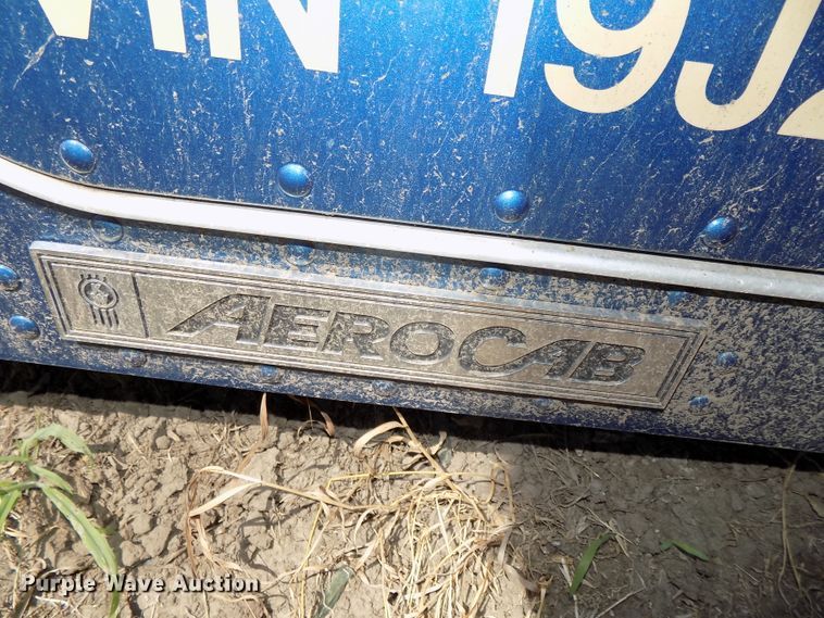 image for item DE7745 Truck Parts