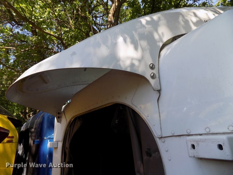 image for item DE7745 Truck Parts