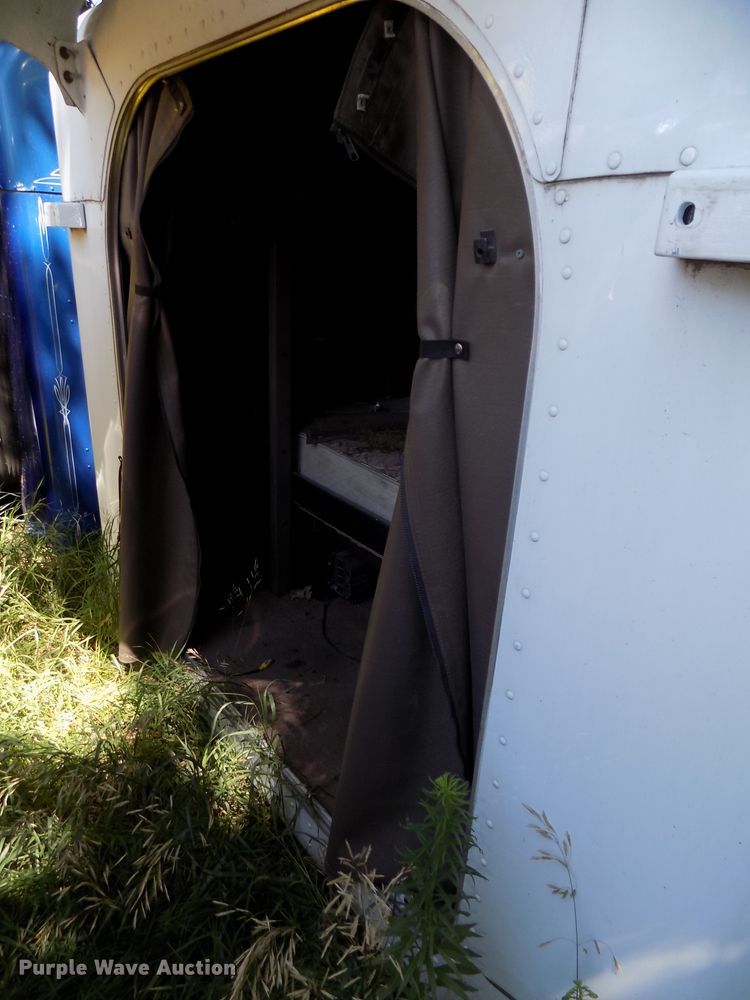 image for item DE7745 Truck Parts