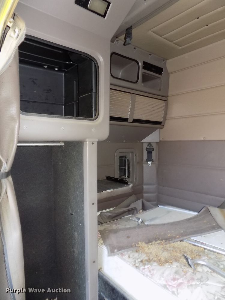 image for item DE7745 Truck Parts