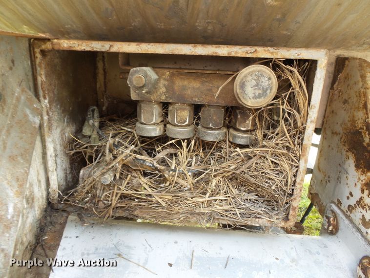 image for item DE7896 1973 Pennco 5454-H32 tank trailer