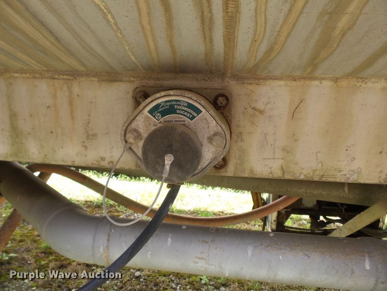 image for item DE7896 1973 Pennco 5454-H32 tank trailer