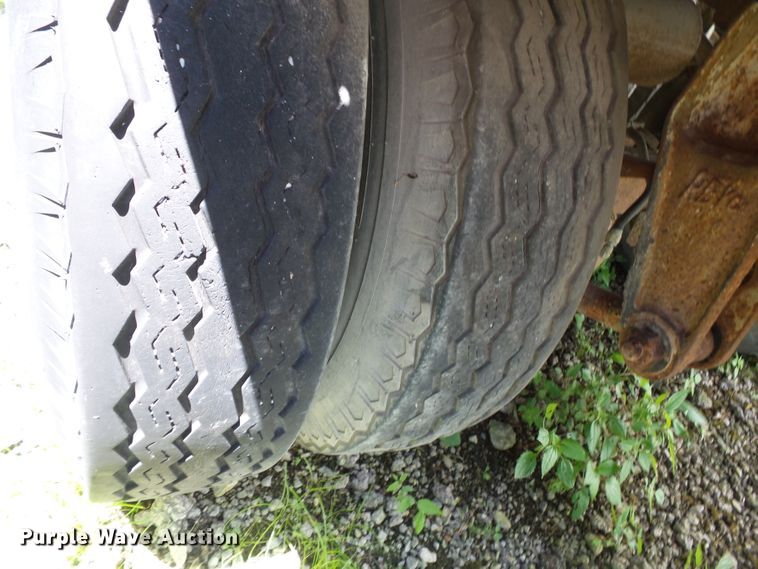 image for item DE7896 1973 Pennco 5454-H32 tank trailer