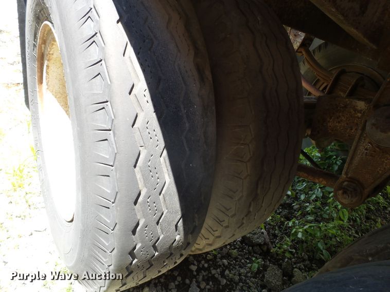 image for item DE7896 1973 Pennco 5454-H32 tank trailer