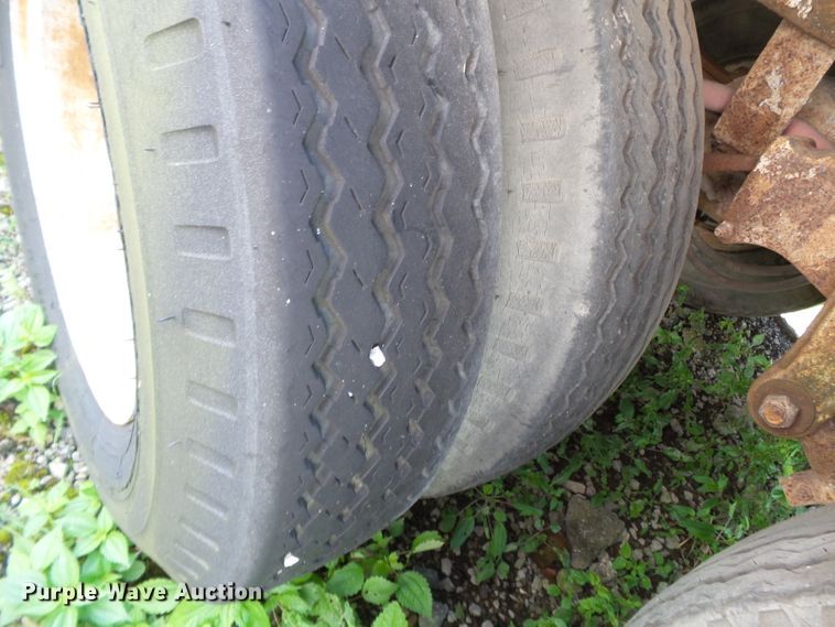 image for item DE7896 1973 Pennco 5454-H32 tank trailer