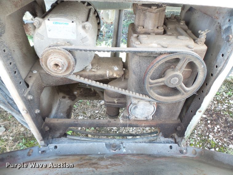 image for item DE7896 1973 Pennco 5454-H32 tank trailer