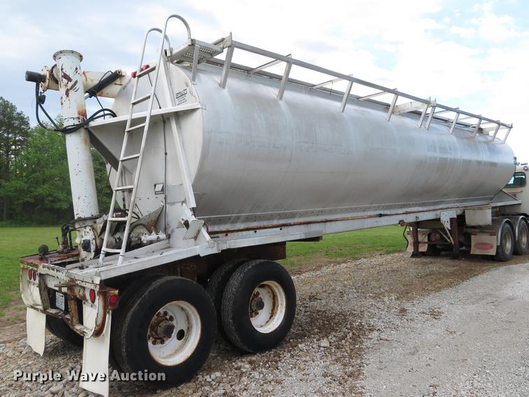 image for item DE8045 1997 Warren AT-36-SER9 feed delivery trailer