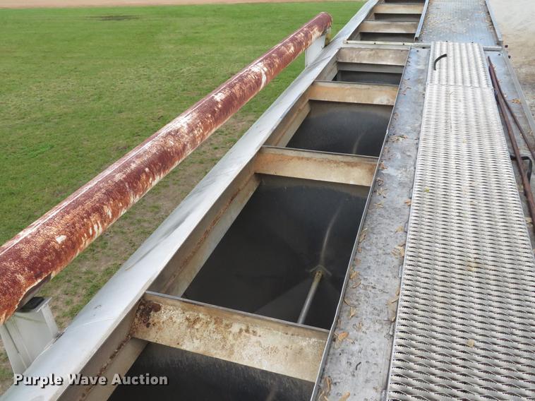 image for item DE8045 1997 Warren AT-36-SER9 feed delivery trailer