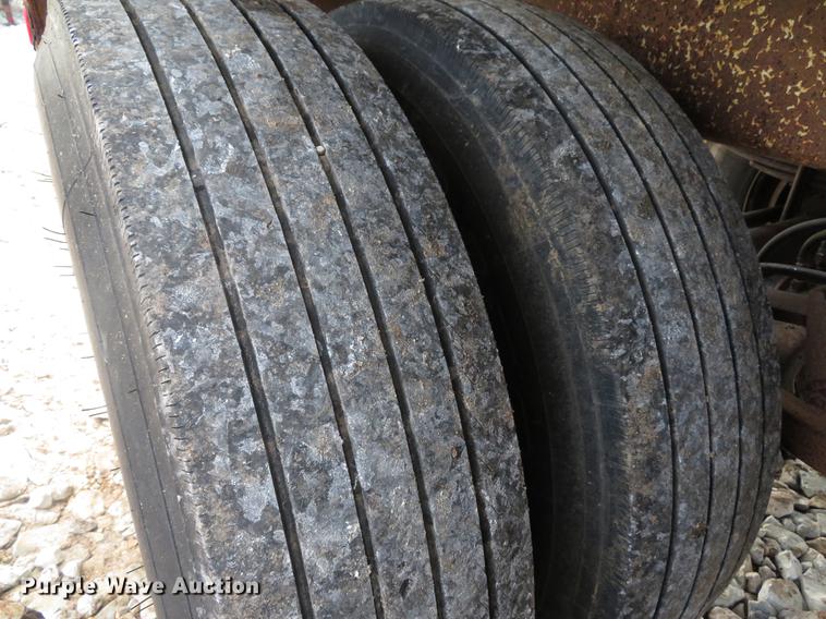 image for item DE8045 1997 Warren AT-36-SER9 feed delivery trailer