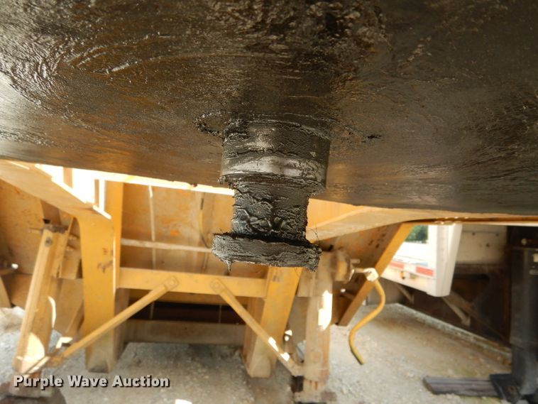 image for item DE8506 1975 Transcraft DDTX28-10-42 equipment trailer