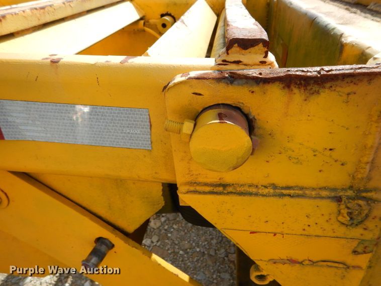 image for item DE8506 1975 Transcraft DDTX28-10-42 equipment trailer