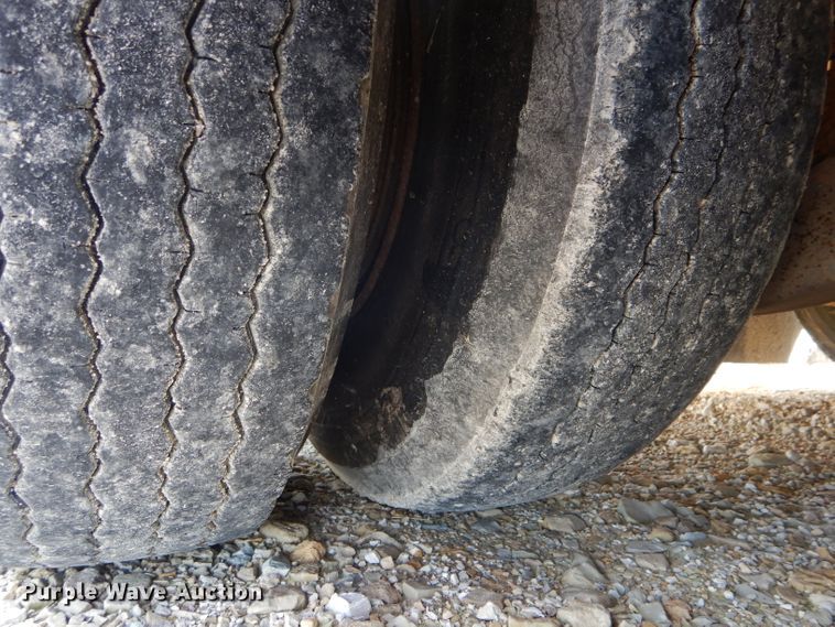 image for item DE8506 1975 Transcraft DDTX28-10-42 equipment trailer