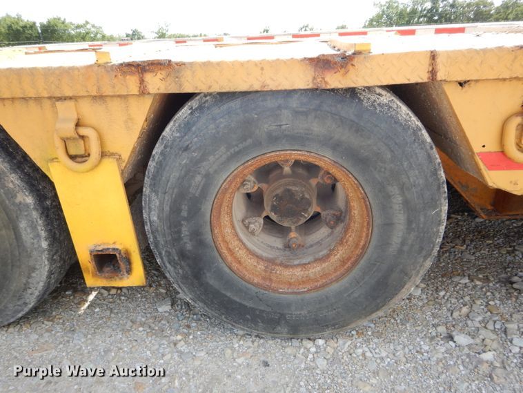 image for item DE8506 1975 Transcraft DDTX28-10-42 equipment trailer