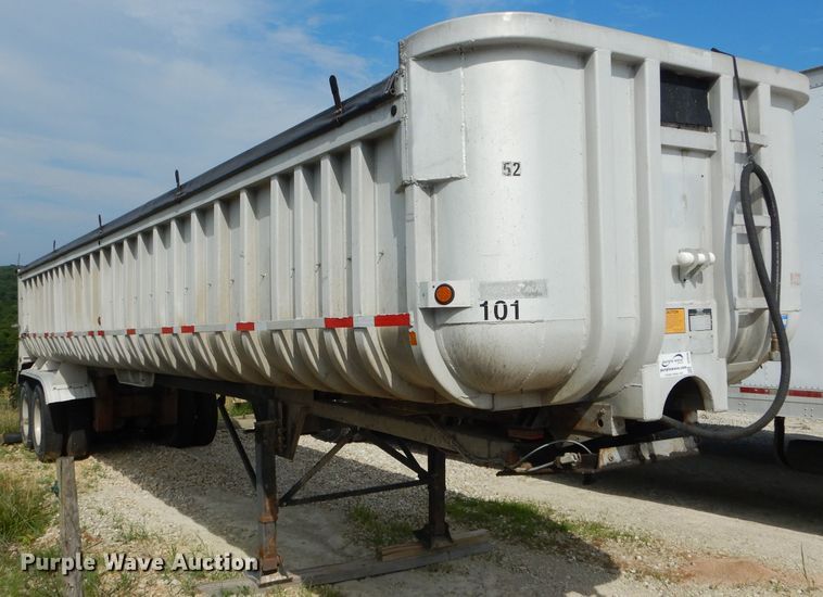 image for item DE8508 1984 Fruehauf DC5-M2-38 end dump trailer