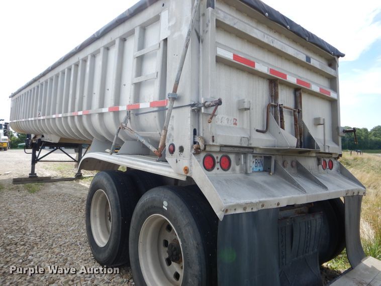 image for item DE8508 1984 Fruehauf DC5-M2-38 end dump trailer