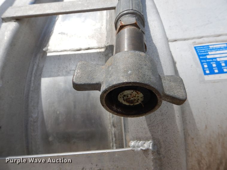 image for item DE8508 1984 Fruehauf DC5-M2-38 end dump trailer