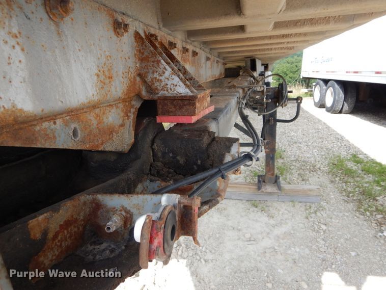 image for item DE8508 1984 Fruehauf DC5-M2-38 end dump trailer