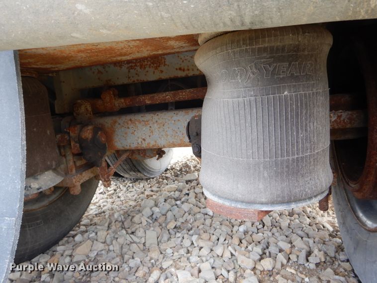 image for item DE8508 1984 Fruehauf DC5-M2-38 end dump trailer