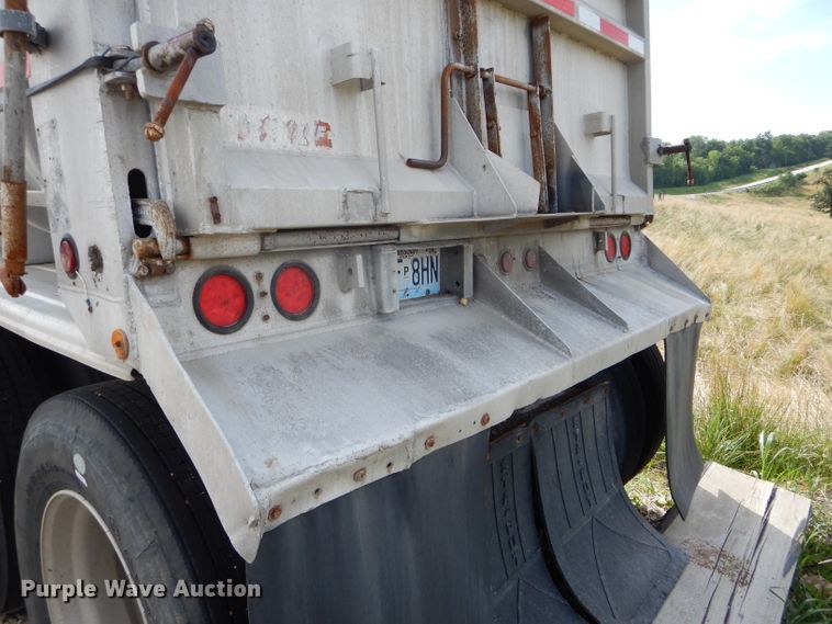 image for item DE8508 1984 Fruehauf DC5-M2-38 end dump trailer