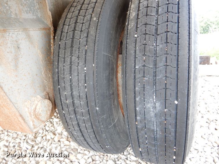 image for item DE8508 1984 Fruehauf DC5-M2-38 end dump trailer