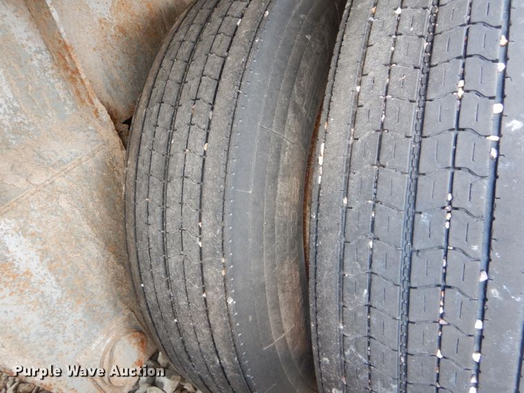 image for item DE8508 1984 Fruehauf DC5-M2-38 end dump trailer