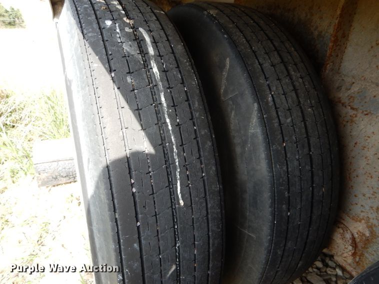 image for item DE8508 1984 Fruehauf DC5-M2-38 end dump trailer