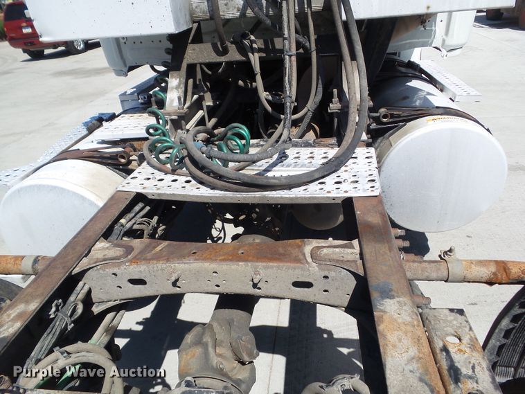 image for item DF0775 2008 Freightliner Cascadia 125 semi truck