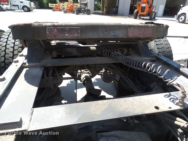 image for item DF0775 2008 Freightliner Cascadia 125 semi truck