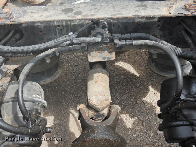 image for item DF2566 2009 Freightliner CL120T semi truck