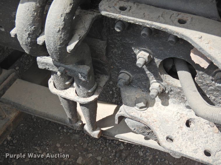 image for item DF2566 2009 Freightliner CL120T semi truck