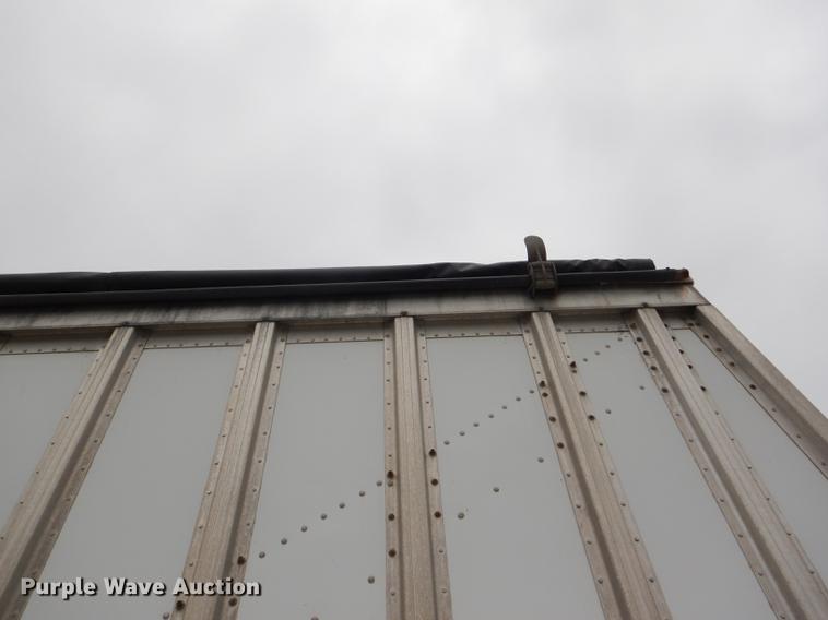 image for item DG1074 2006 Corn Husker 800 double hopper bottom grain trailer