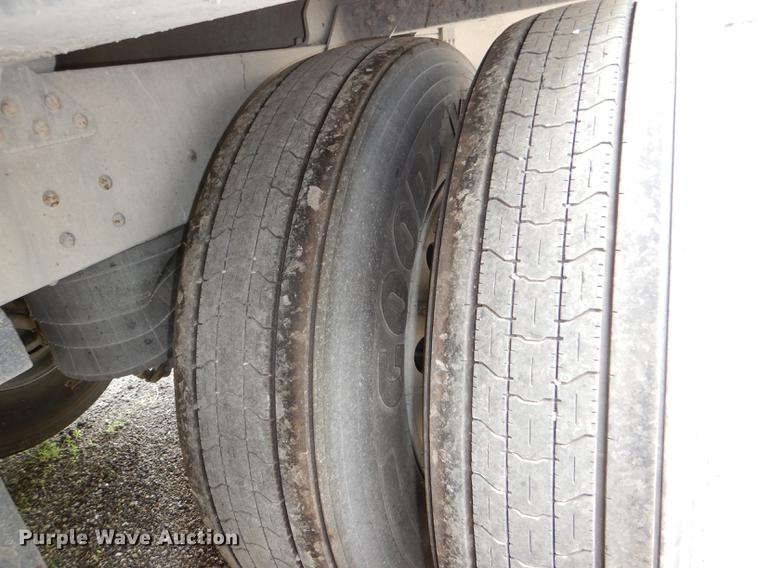 image for item DG1075 2006 Timpte Super Hopper double hopper bottom grain trailer