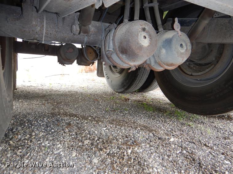 image for item DG1075 2006 Timpte Super Hopper double hopper bottom grain trailer