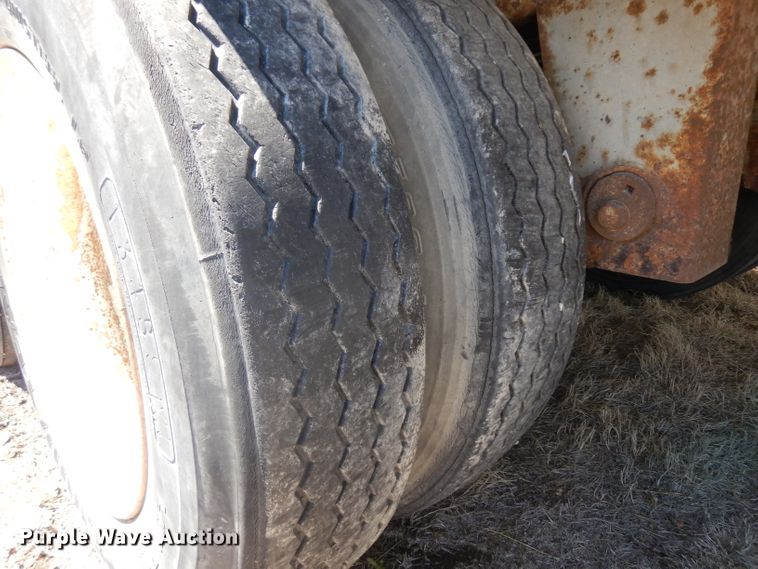 image for item DH0304 1999 Great Dane dry van trailer