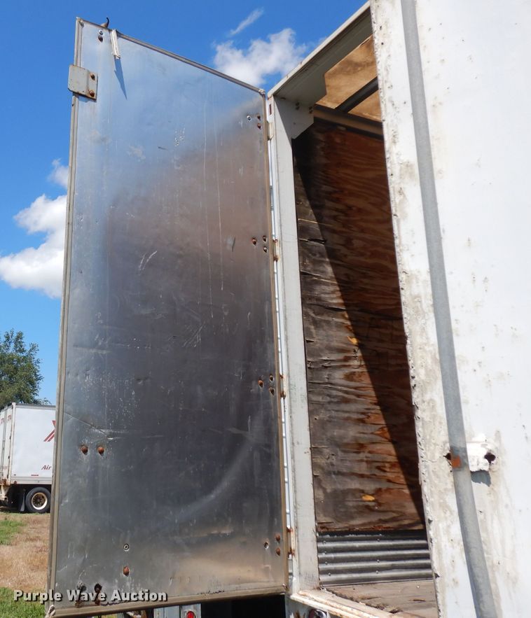 image for item DH0304 1999 Great Dane dry van trailer