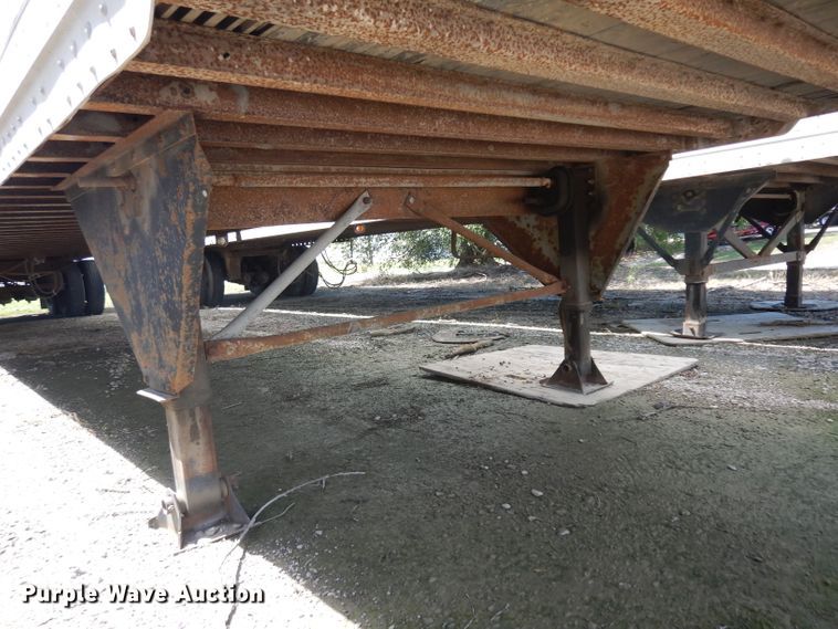 image for item DH0307 1994 Pines dry van trailer