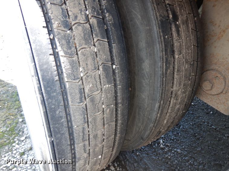 image for item DH0308 1999 Great Dane dry van trailer