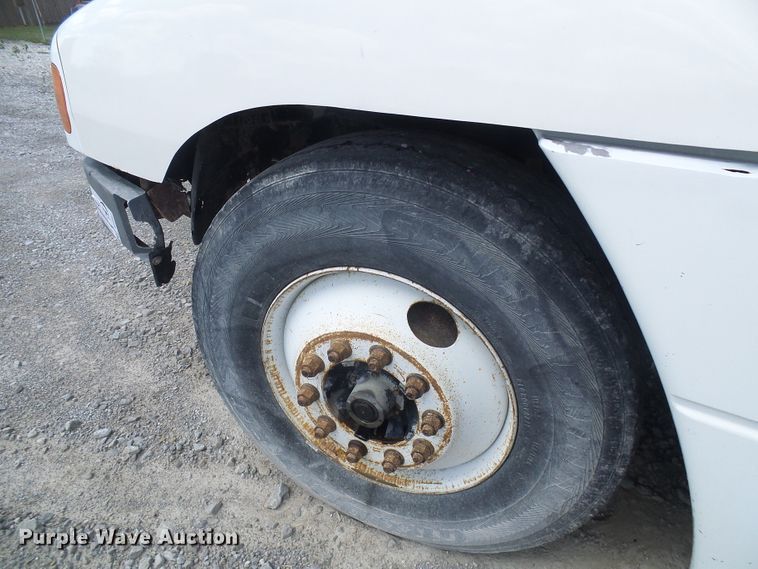 image for item DI0547 2000 Freightliner Century Class semi truck