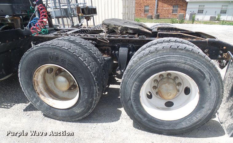 image for item DI0548 2004 Sterling A-Line semi truck