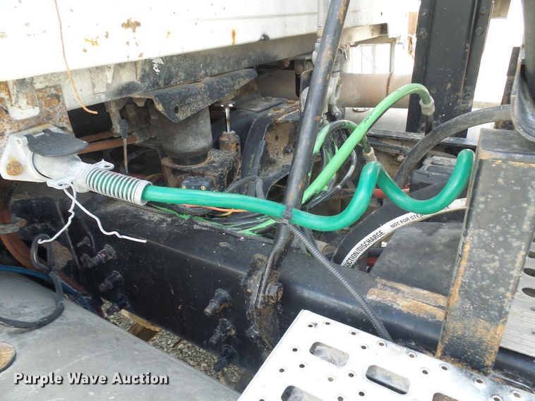 image for item DI0548 2004 Sterling A-Line semi truck