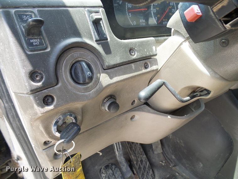 image for item DI0548 2004 Sterling A-Line semi truck