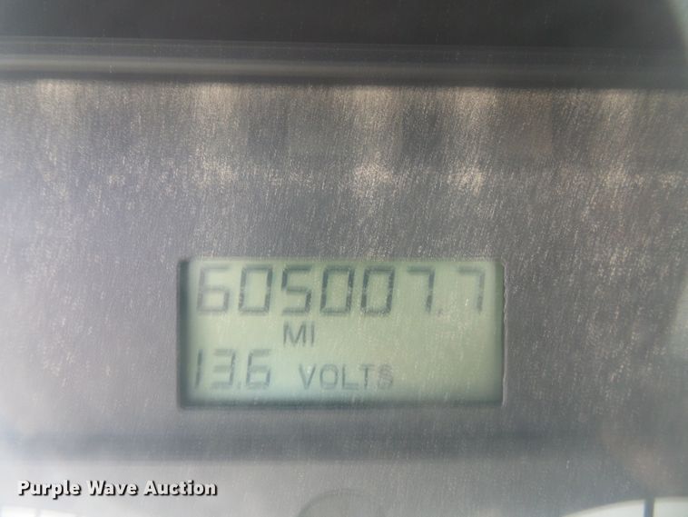 image for item DI0548 2004 Sterling A-Line semi truck