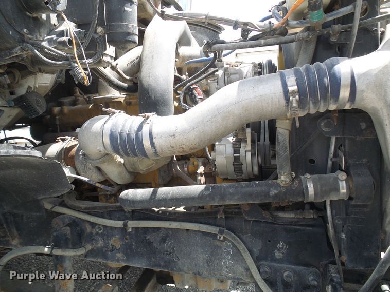 image for item DI0548 2004 Sterling A-Line semi truck