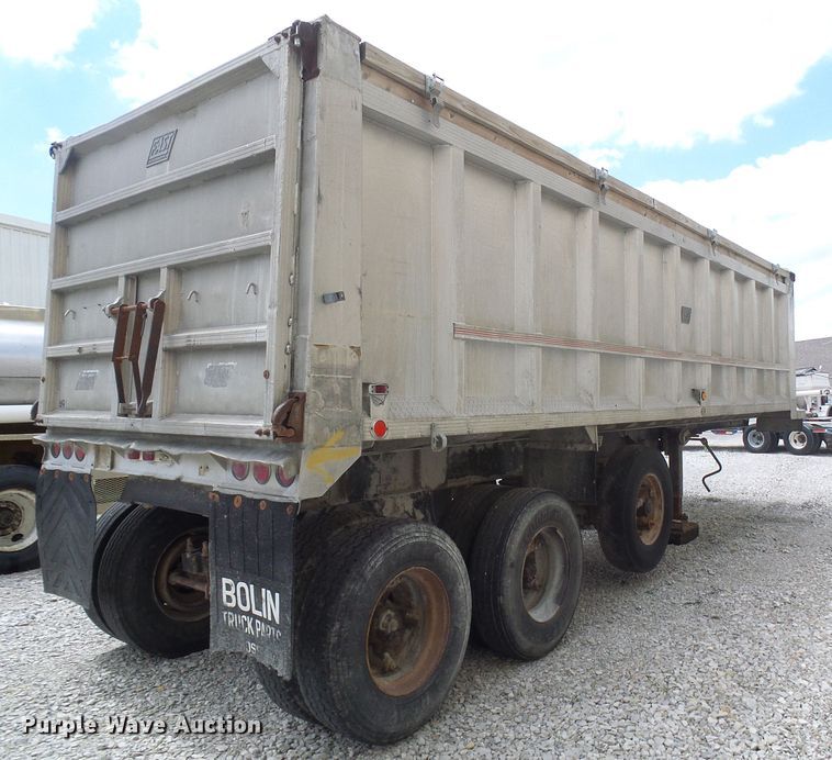 image for item DI0554 1980 East end dump trailer