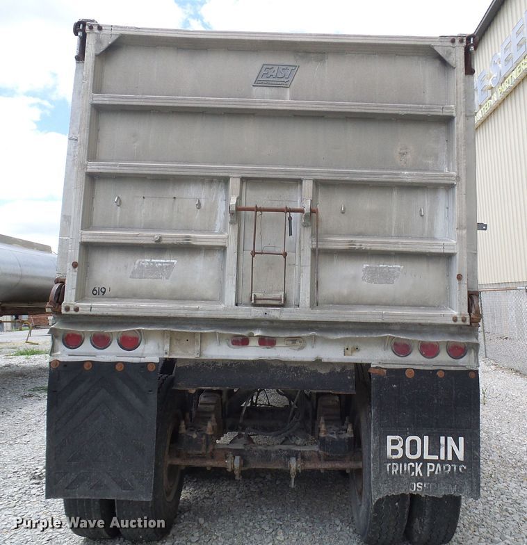 image for item DI0554 1980 East end dump trailer