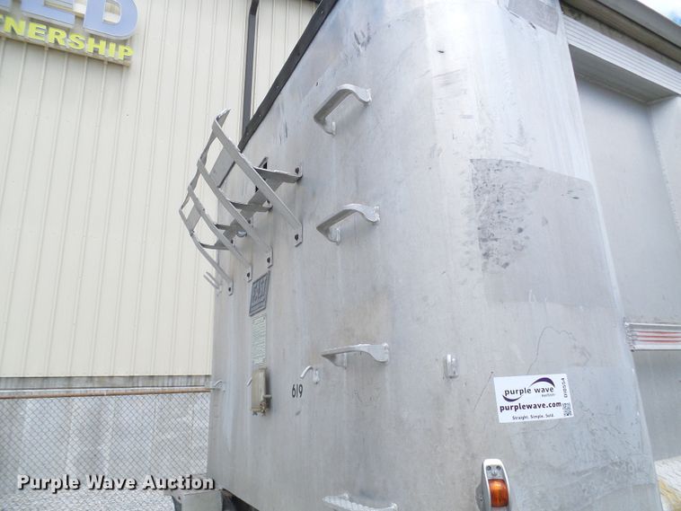 image for item DI0554 1980 East end dump trailer