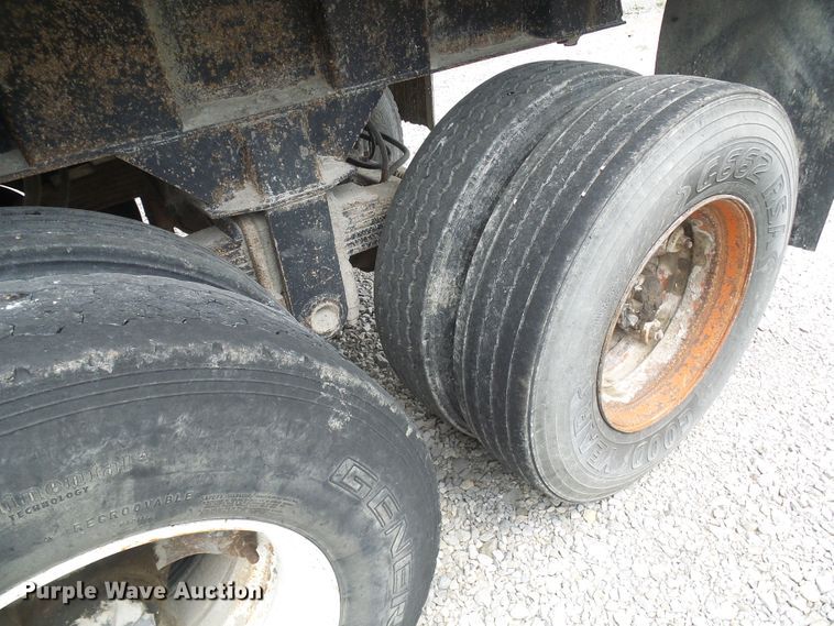 image for item DI0554 1980 East end dump trailer